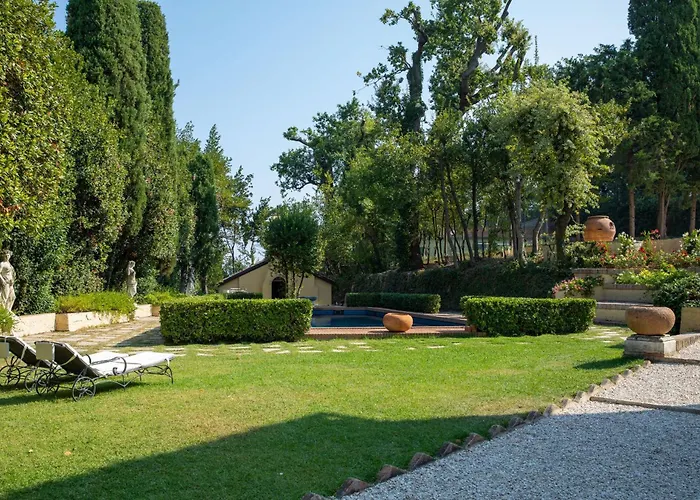 Historic Resort La Loggia